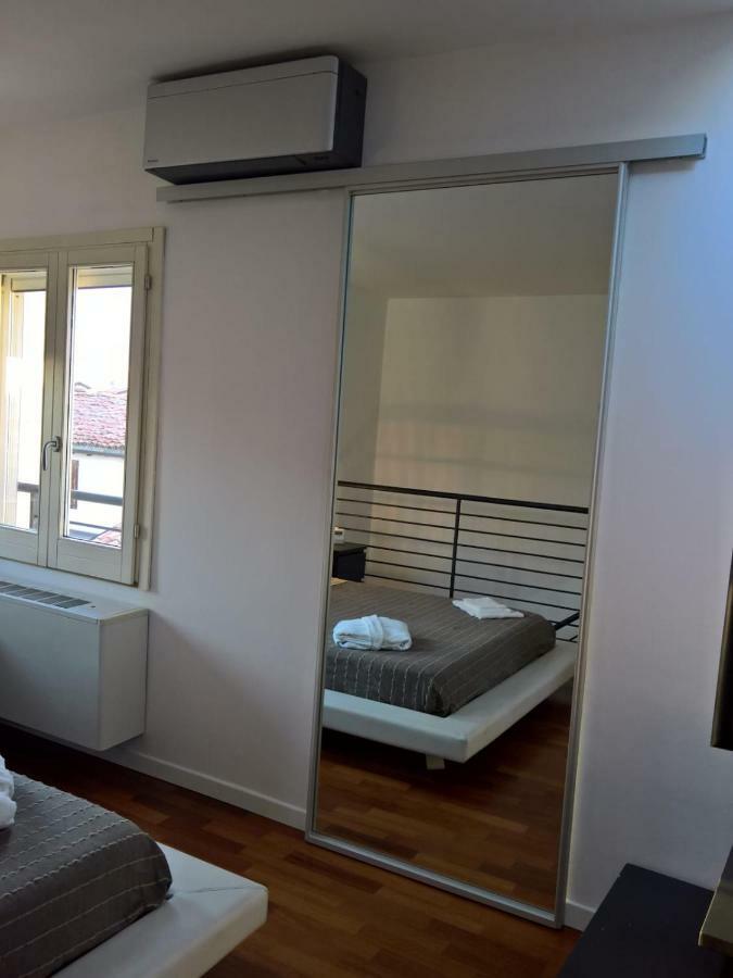 Modena Charme Apartment Exterior photo
